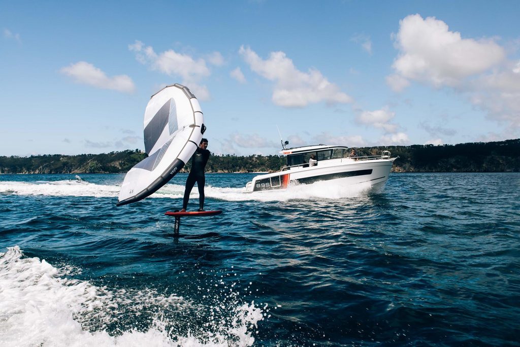 NC 895 Sport Yacht