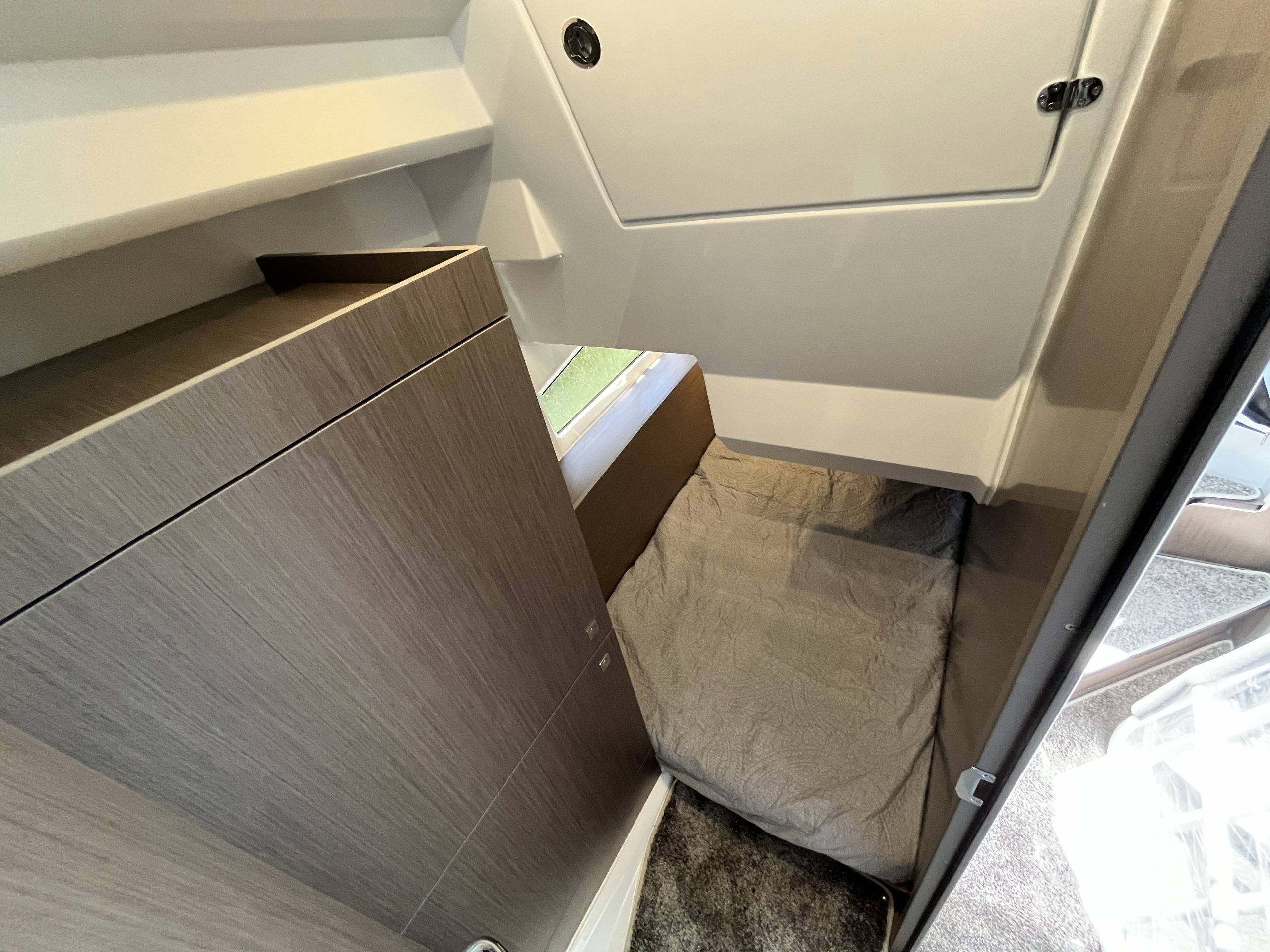 Cabin/Interior image