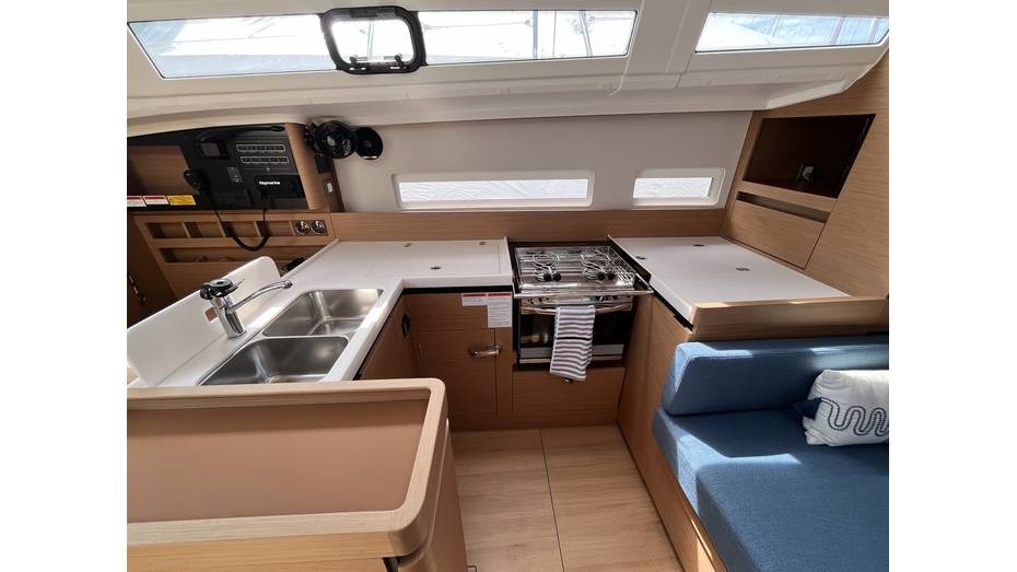 Cabin/Interior image