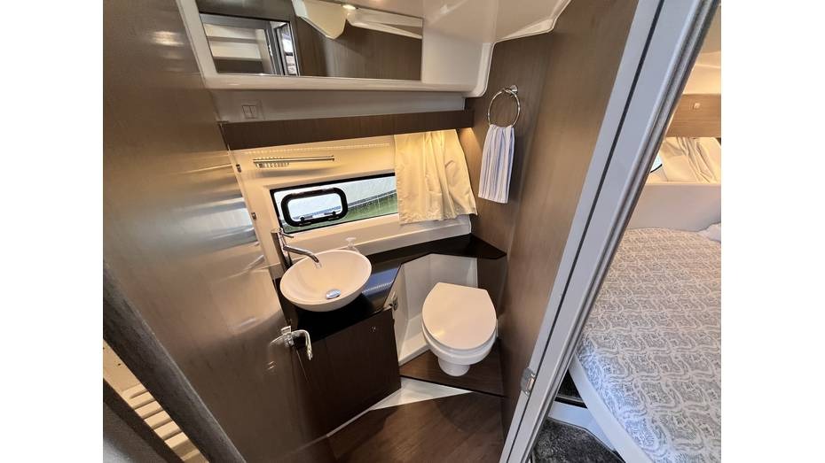 Cabin/Interior image