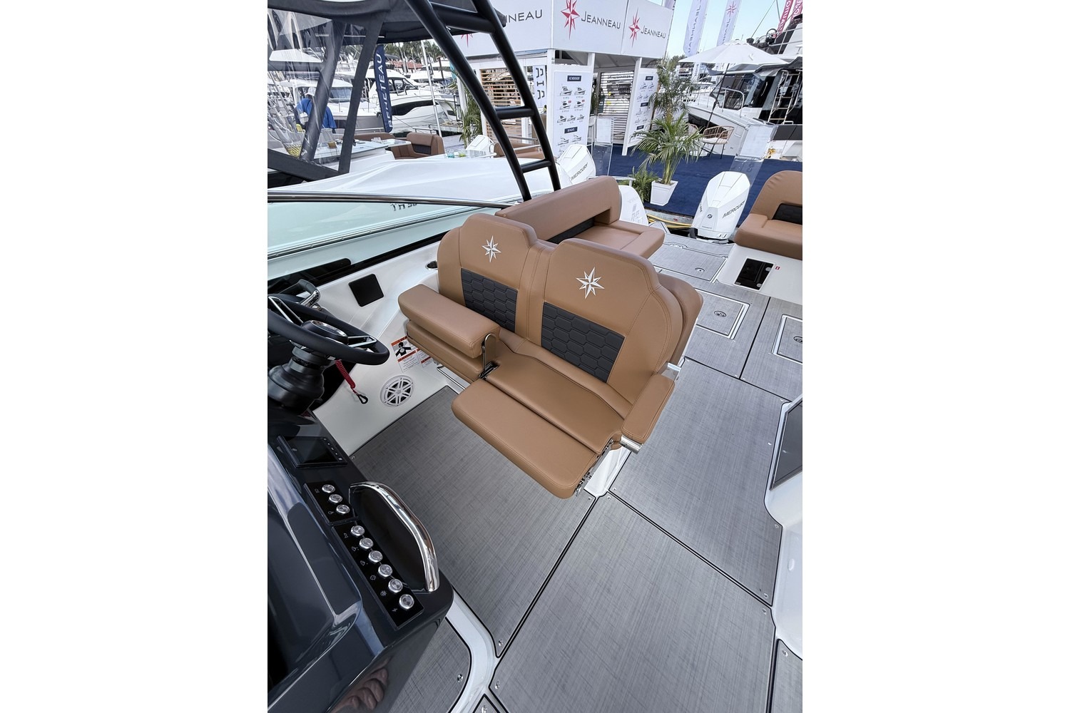 Cockpit image