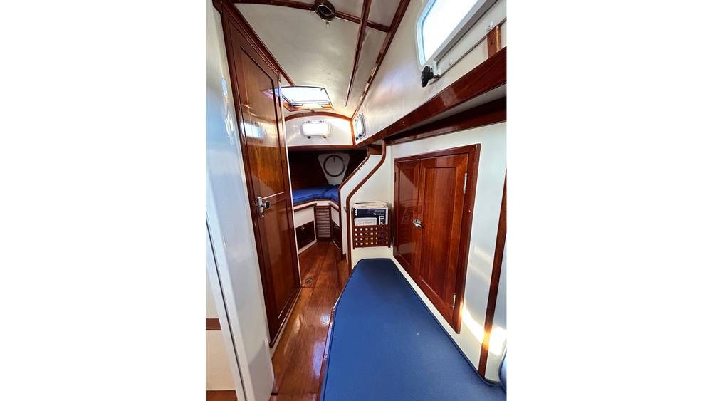 Cabin/Interior image