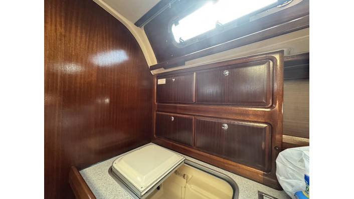 Cabin/Interior image